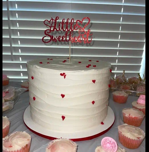 Little Sweetheart custom cake with matching cupcakes